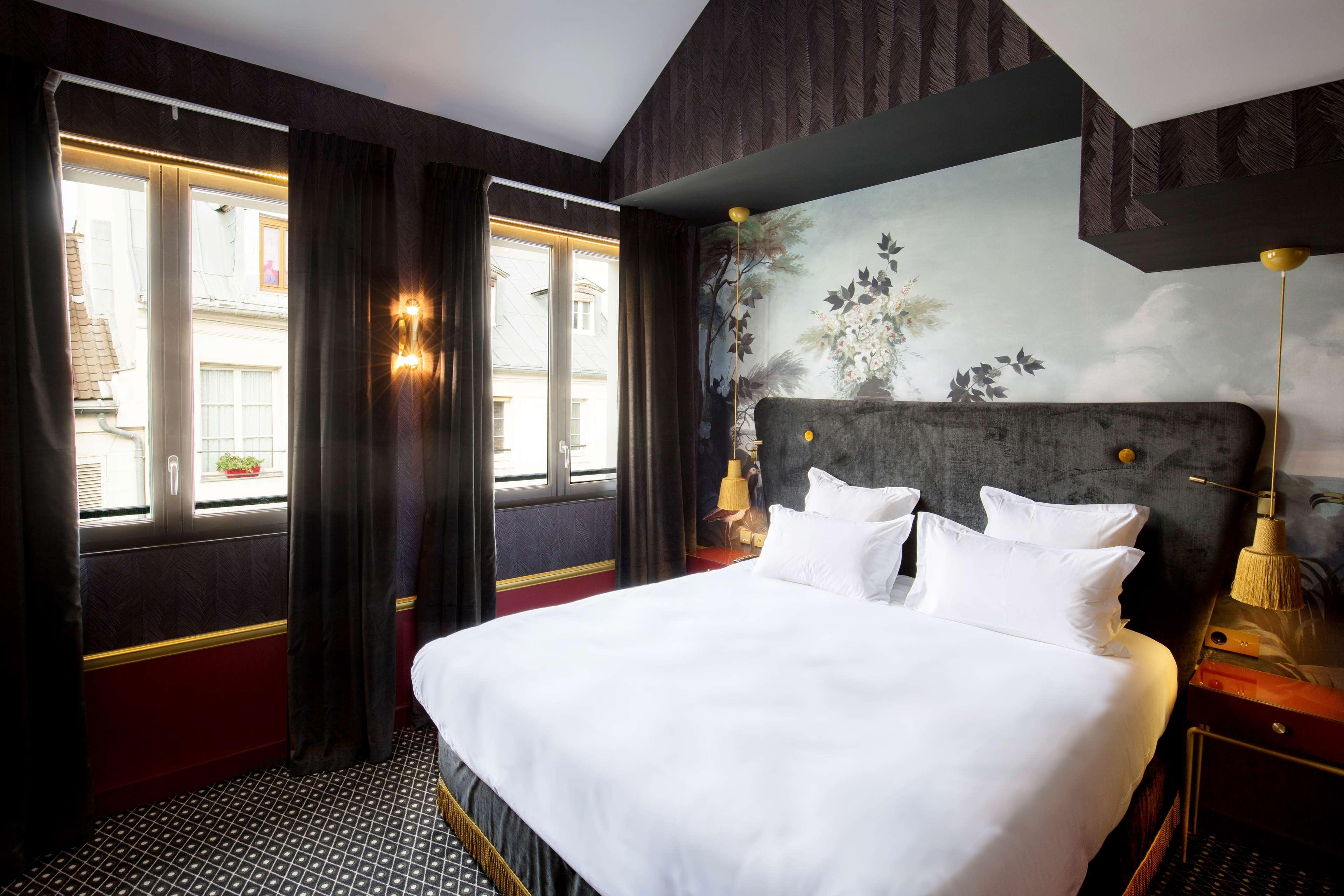 Snob Hotel Hotel