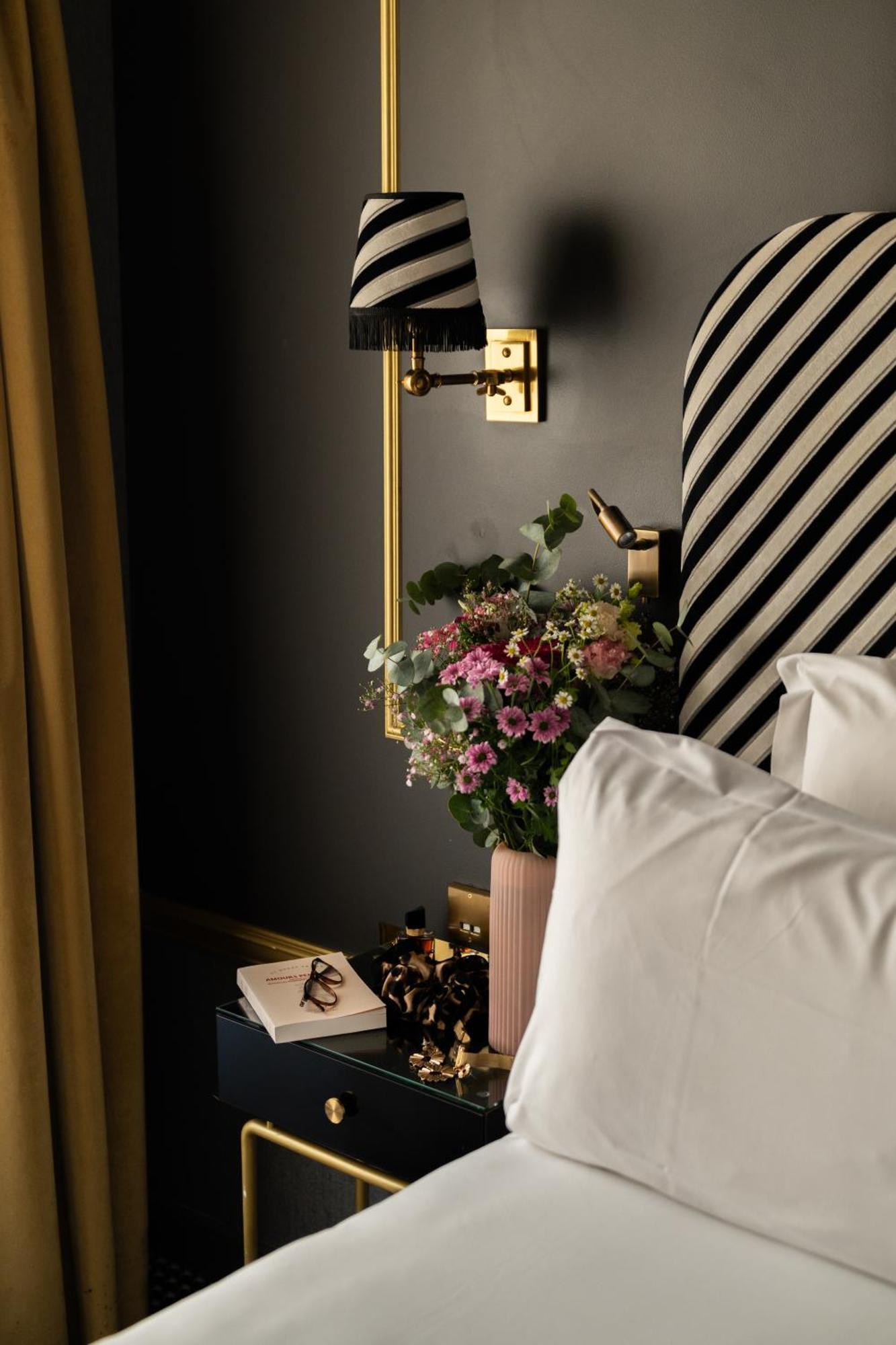 Snob Hotel Hotel 4*