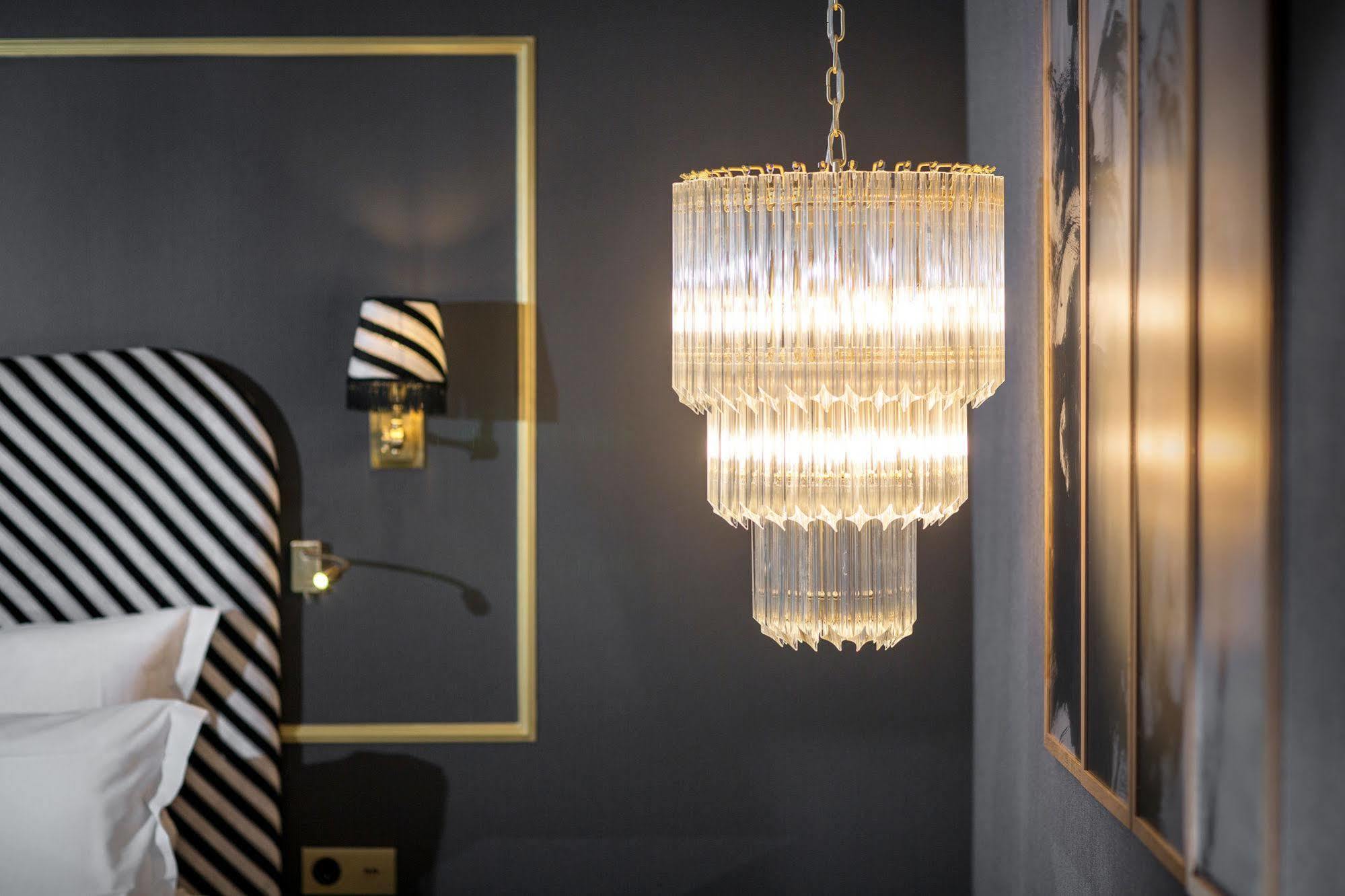 Snob Hotel Hotel